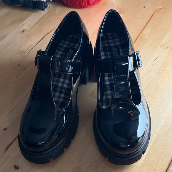 Soda Shoes - Stylish Black Women's Shoes